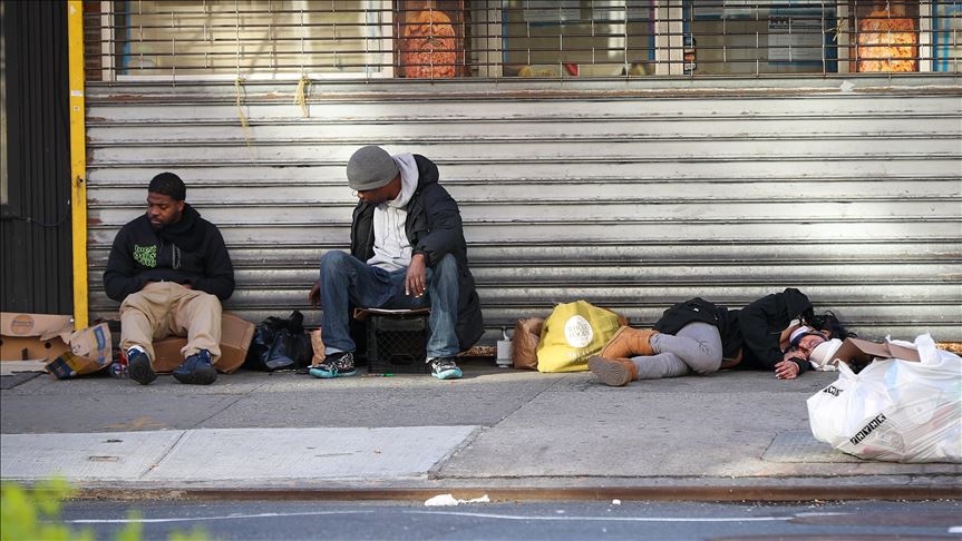 El desempleo en Estados Unidos baja a un 13,3% en mayo con respecto al mes anterior