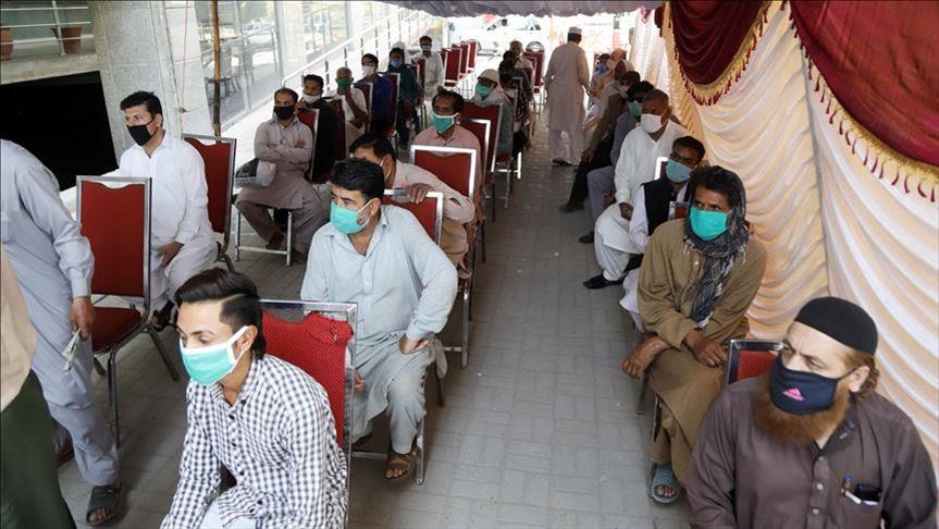 Pakistan reports highest single-day virus deaths