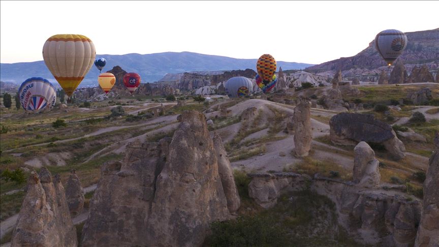 Se reanudan los vuelos de instrucción de globos aerostáticos en Capadocia