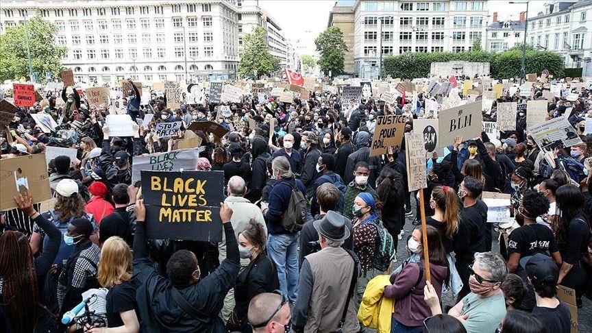 غارت مغازه‌ها در بروکسل پس از تظاهرات ضد نژادپرستی