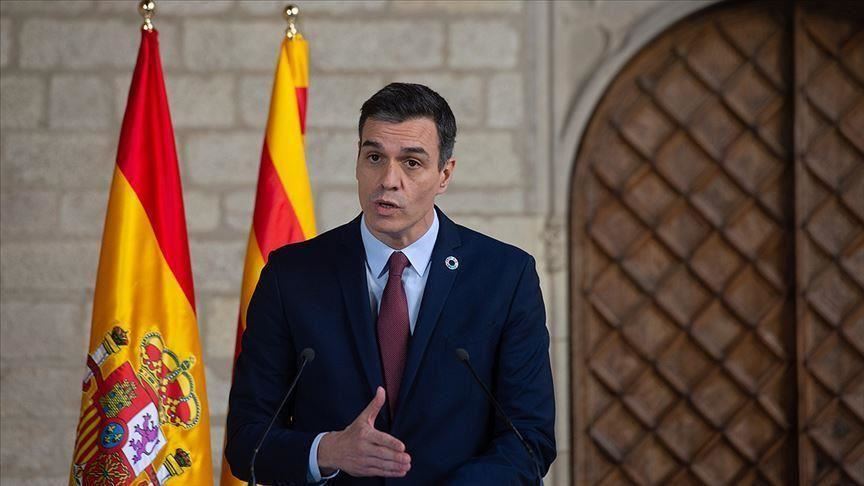 Spanish premier hails successful lockdown transition