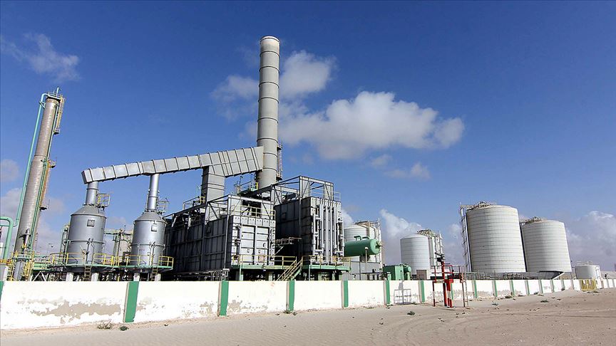 Libya'da bir petrol sahasında daha üretime yeniden başlandı