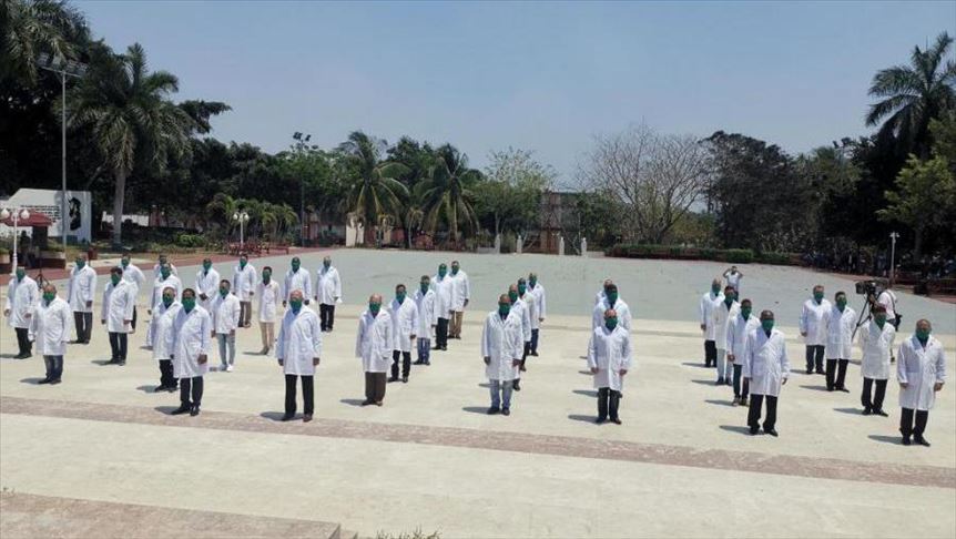 Regresó a Cuba la misión médica que estuvo en Italia apoyando labores contra la COVID-19