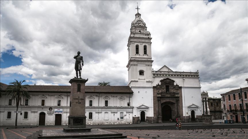 Ecuador registra de nuevo más de 50 fallecidos por COVID-19 en un día