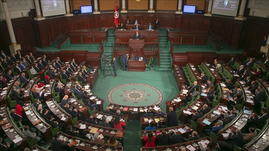 برلمان تونس يسقط لائحة تطالب فرنسا بالاعتذار عن جرائم الاحتلال