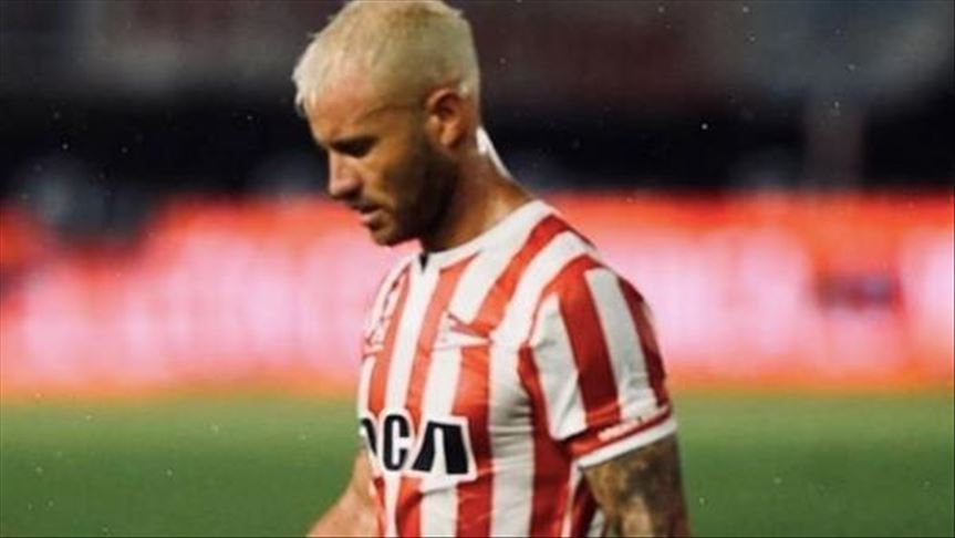 El futbolista argentino Gastón Fernández anunció su retiro en medio de la pandemia del coronavirus