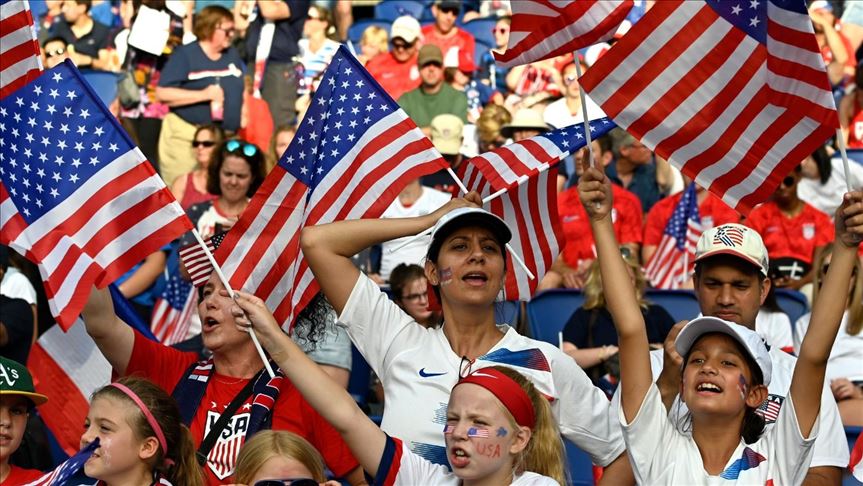 US Soccer revokes kneeling ban during national anthem