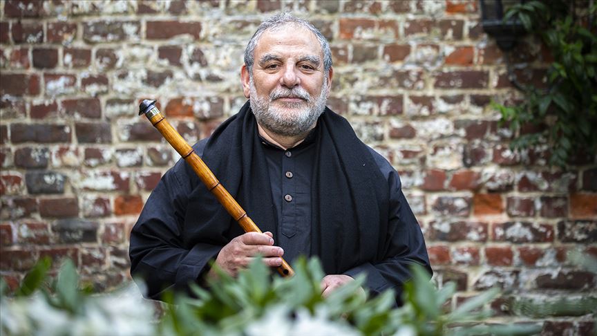 'Bizim musikimizi melodik seyahat olarak düşünmek lazım'