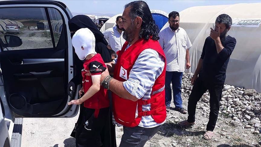تركيا تجلب طفلاً سورياً من ريف حلب لمعالجة حروقه