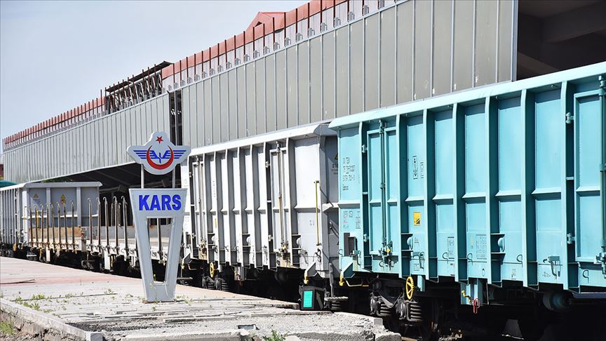 Bakü-Tiflis-Kars Demir Yolu Hattı 'Kovid-19 süreci'nde Türkiye'nin dışa açılan ticaret yolu oldu