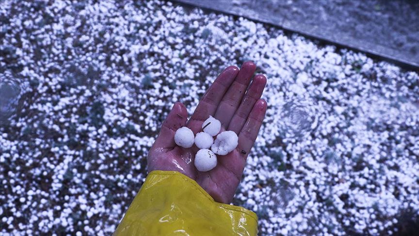 Meteorolojiden 5 il için sağanak ve dolu uyarısı