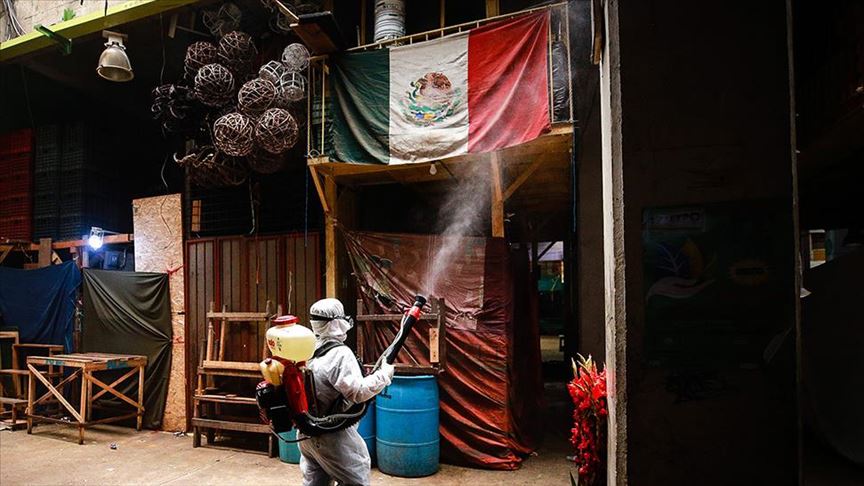 En Querétaro, México, se reabren los hoteles, restaurantes e iglesias en  medio de la pandemia
