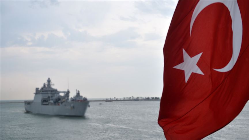 'Fransız gemisine taciz' iddiasına 'yakıt ikmalli' yalanlama