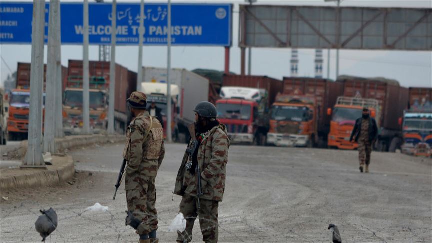 Pakistan-Iran border trade resumes amid virus surge 