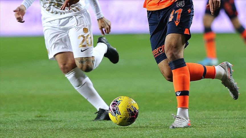 Medipol Başakşehir haftanın açılış maçında MKE Ankaragücü karşısında