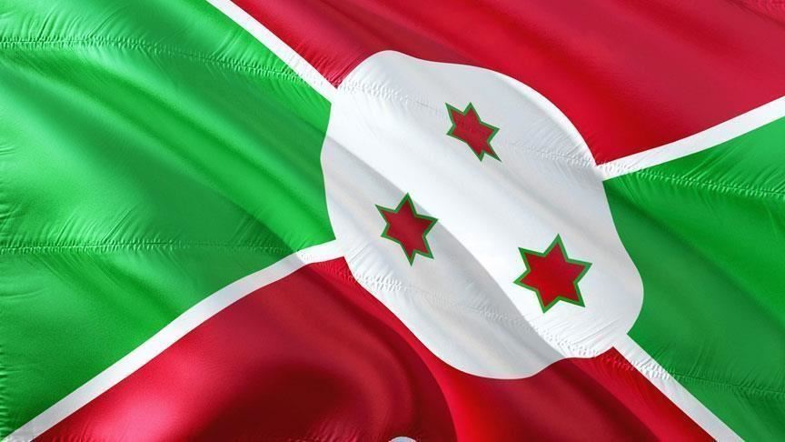 Burundi swears in new president
