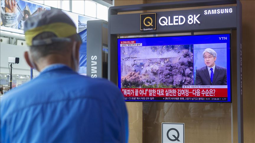 Menteri Unifikasi Korea Selatan mundur di tengah ketegangan dengan Korea Utara