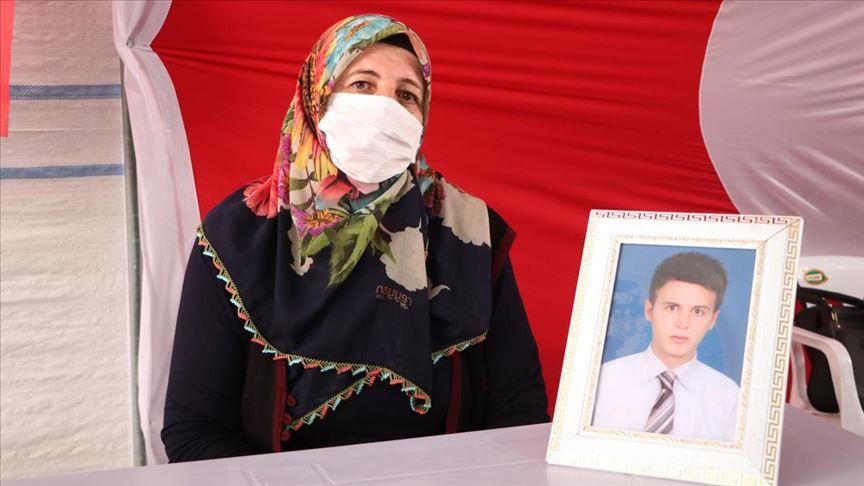 Turkey: Parents wait for PKK-abducted kids for 291 days