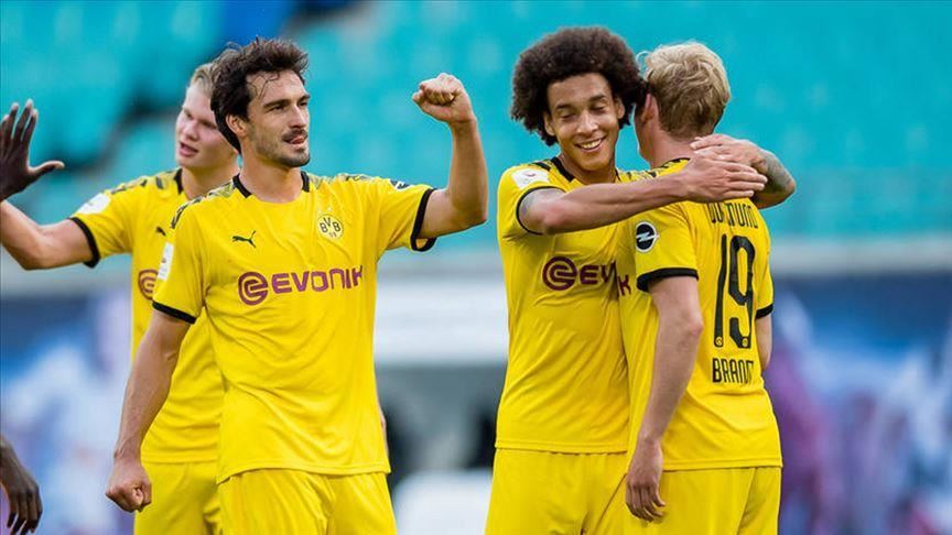 Borussia Dortmund secure 2nd spot with away win