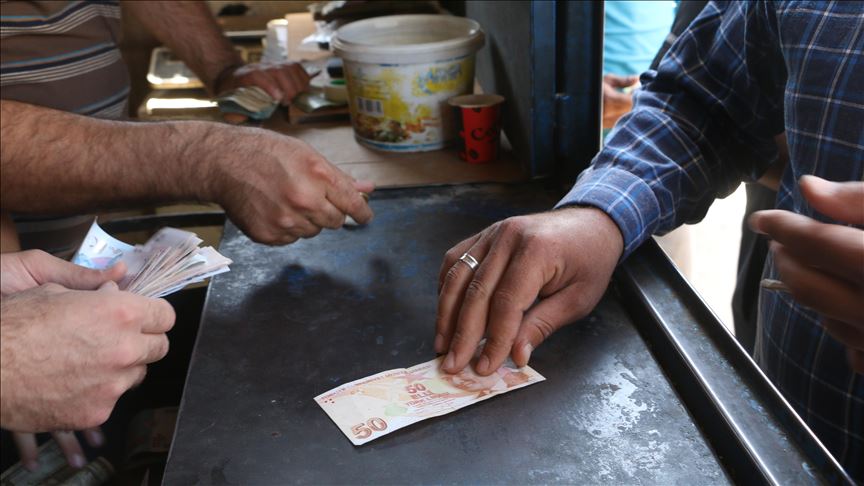 الليرة التركية تنعش أسواق إدلب السورية