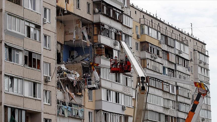 Ukrayna'da apartmanda patlama: 2 ölü
