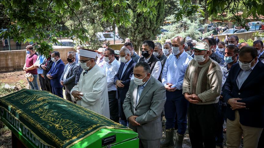 Bursa'daki selde hayatını kaybeden Kader Akbaba'nın cenazesi defnedildi