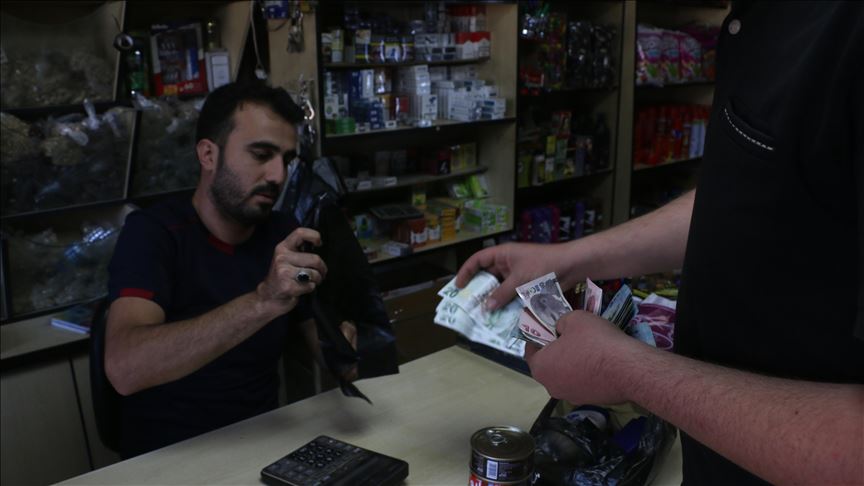 Uso de la lira turca alivia los mercados en Idlib, Siria