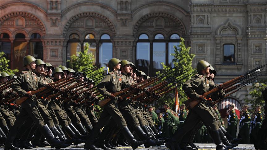 Russia displays military might to mark WW II victory