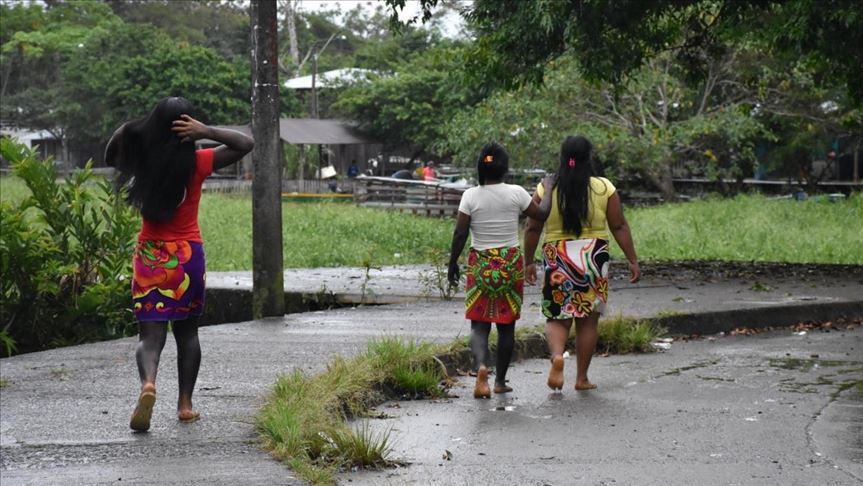 Imputación a soldados por "acceso carnal abusivo" y no violento a una niña abre polémica en Colombia