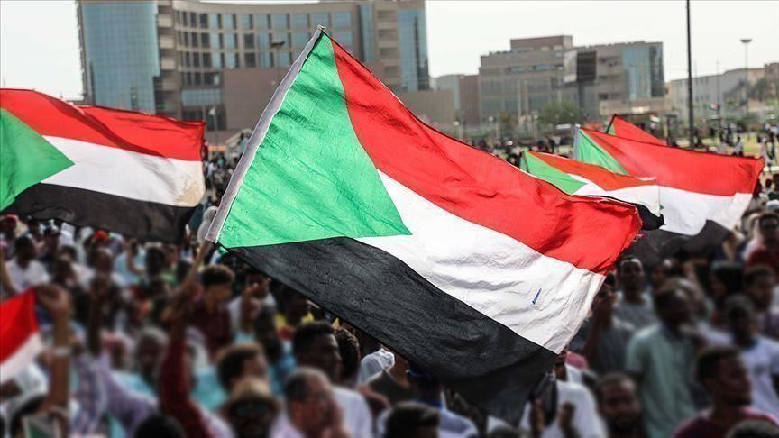 السودان.. "تجمع المهنيين" يطالب باستكمال هياكل السلطة المدنية