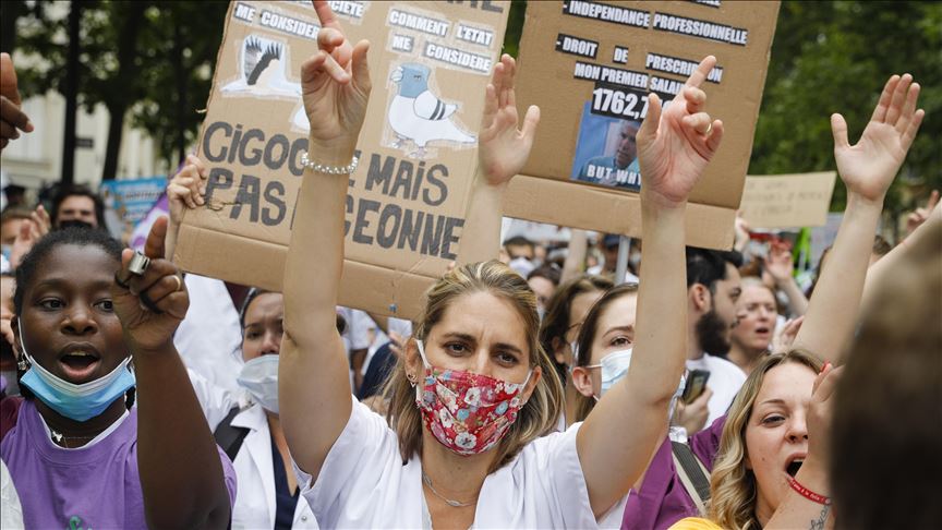 French healthcare workers protest for wages, resources