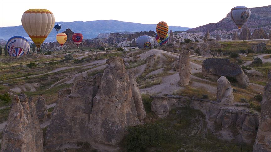 Kapadokya'da sıcak hava balon turları 1 Ekim'e kadar yapılamayacak