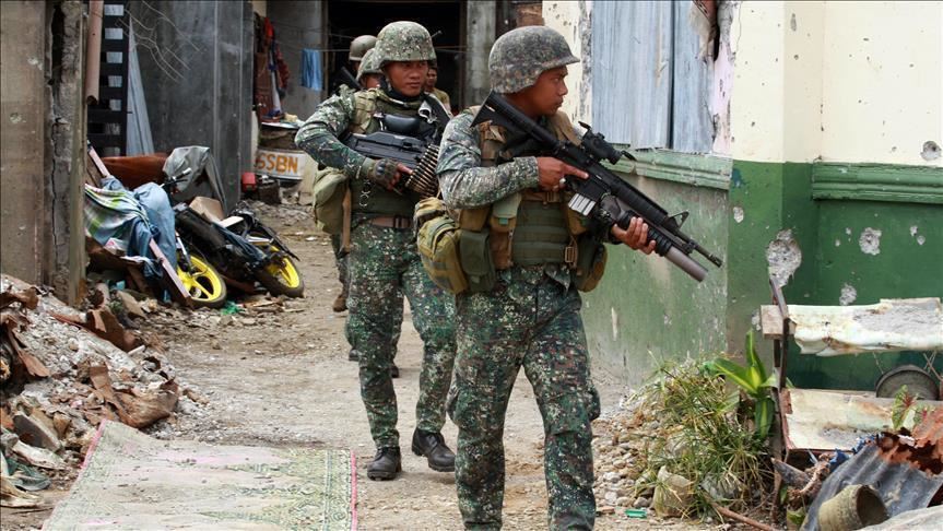 4 Philippine army soldiers mistakeny killed by police 