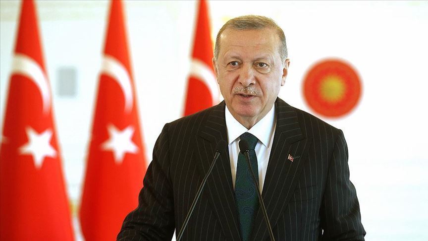 Cumhurbaşkanı Erdoğan'dan şehit polisin ailesine başsağlığı mesajı