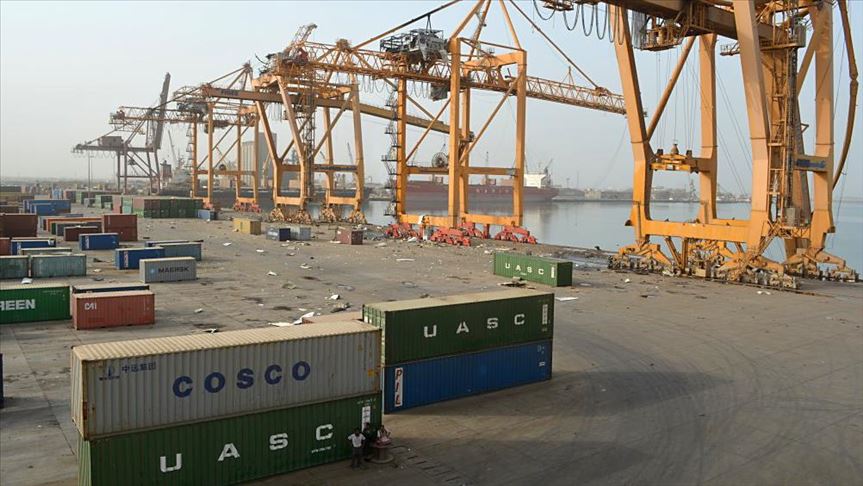 Yemen permite la llegada de combustible a un puerto hutí
