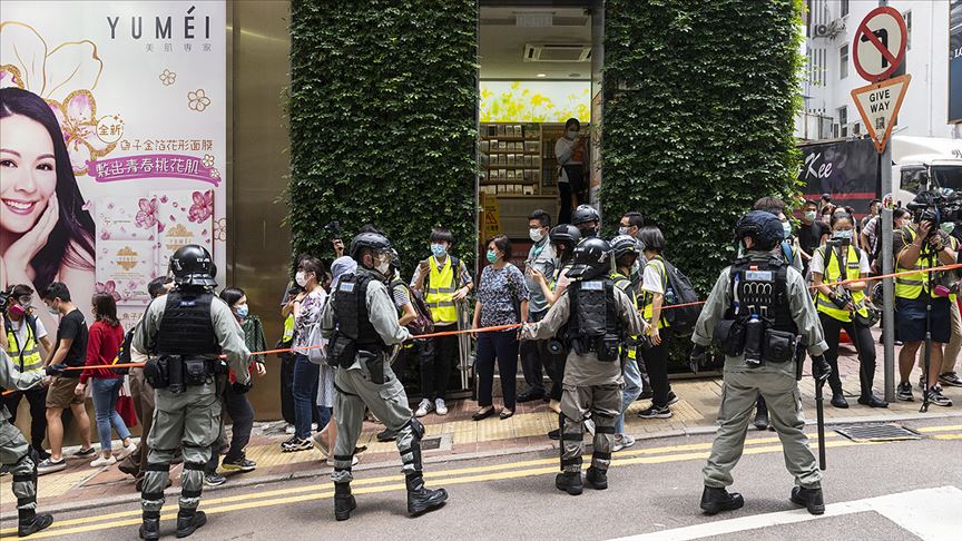 BM Hong Kong'da yürürlüğe giren yasanın ardından yapılan gözaltılardan endişeli