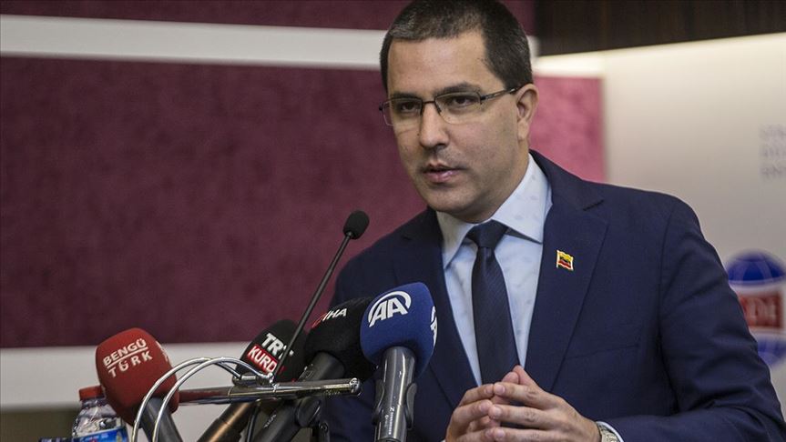 Venezuela critica fallo del Reino Unido que le prohíbe acceder a oro en bancos británicos