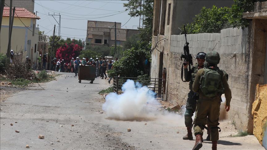 لليوم الثاني.. مواجهات بين فلسطينيين والجيش الإسرائيلي بالضفة