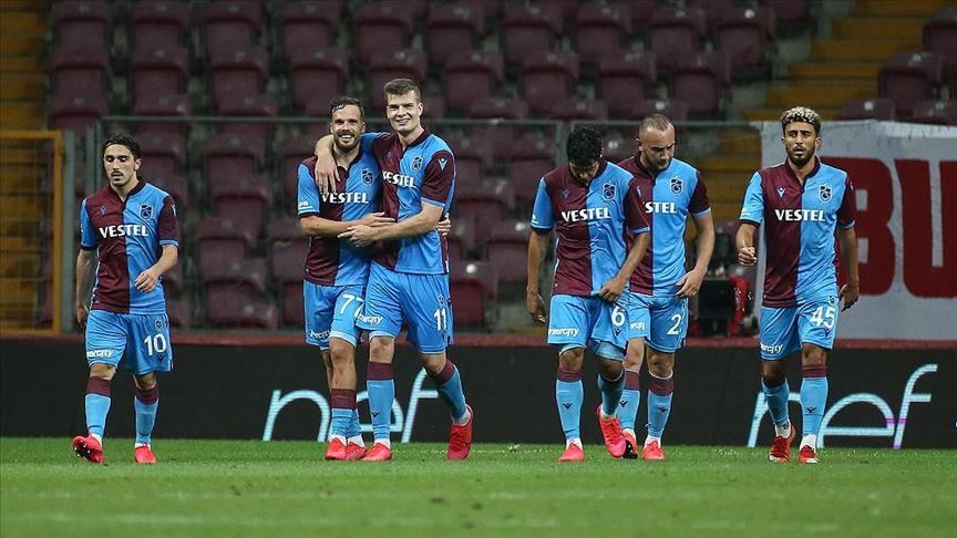 Trabzonspor continue to chase Basaksehir for title