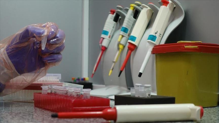 Teheran: Obustavljena testiranja na koronavirus zbog nedovoljnog broja testova