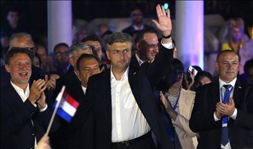 Андреј Пленковиќ прогласи победа на изборите во Хрватска