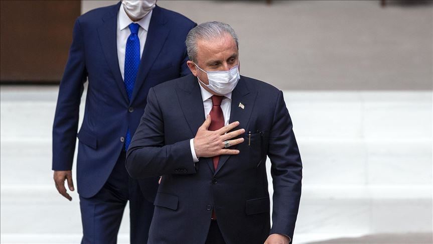 Председателем парламента Турции переизбран Мустафа Шентоп