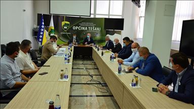 Premijer FBiH Novalić u posjeti Tešnju: Podrška oporavku privrede