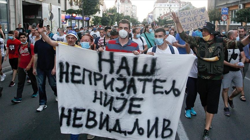 Protesti širom Srbije: U Nišu povici protiv vlasti i sedenje na ulicama