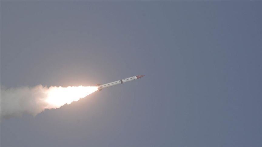 Хуситы запустили баллистическую ракету по востоку Йемена