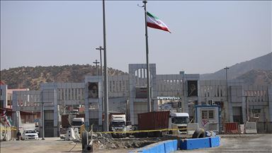عراق گذرگاه مرزی باشماق را به دلیل یورش شهروندان ایران بست