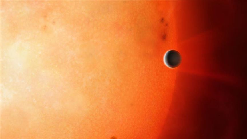 Científicos explican el descubrimiento, desde Chile, de un planeta gigante con el núcleo expuesto 