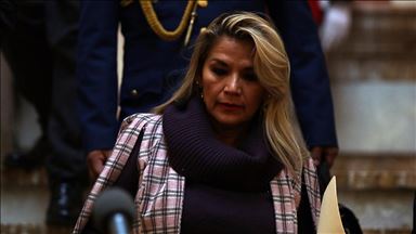 Bolivya'da geçici devlet başkanı Anez'de Kovid-19 tespit edildi