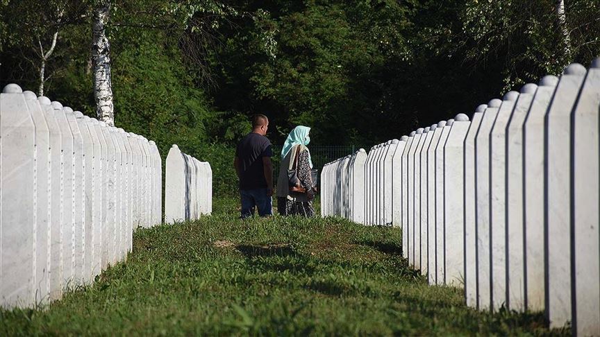 Srebrenitsa Soykırımı'nın 9 kurbanı daha bugün toprağa verilecek
