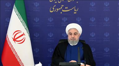 روحانی: اگر تعطیل کنیم مردم از گرسنگی میآیند اعتراض میکنند